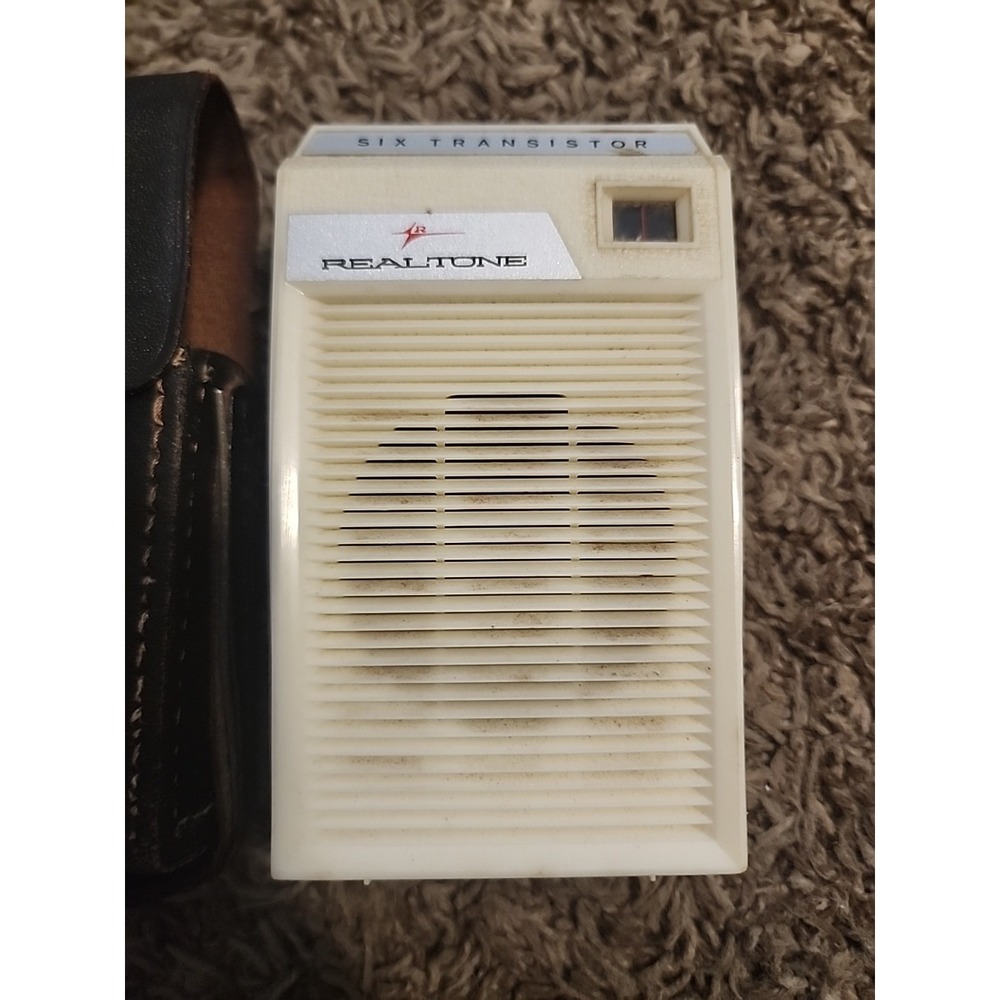 Vtg Sound Design 8 Transistor Portable AM Radio w Leather Case - Picture 2 of 11